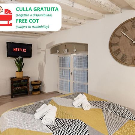 2 Minuti Da Acquario - Casa San Giorgio "Pieno Centro" Apartment Genoa Exterior photo